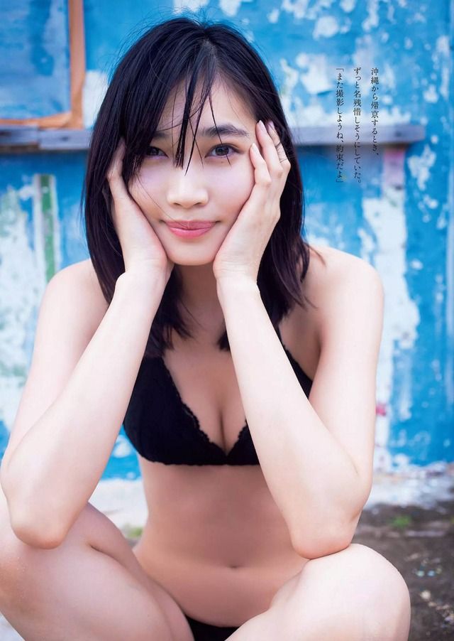 【女性ファッション誌に最も登場する人気モデルが初水着!!】モデル・林田岬優(23)の週刊誌水着画像