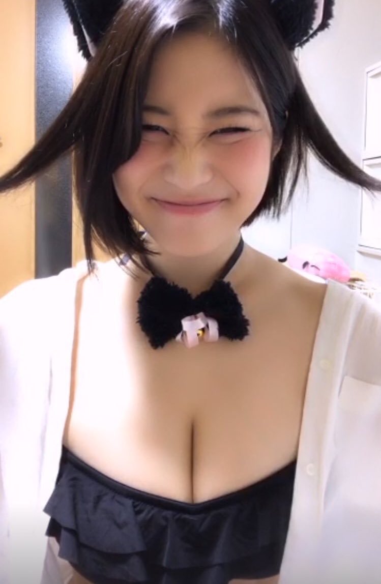 【Hカップ】グラビアアイドル・橘花凛(27)の自撮り&オフショット水着画像 Part３