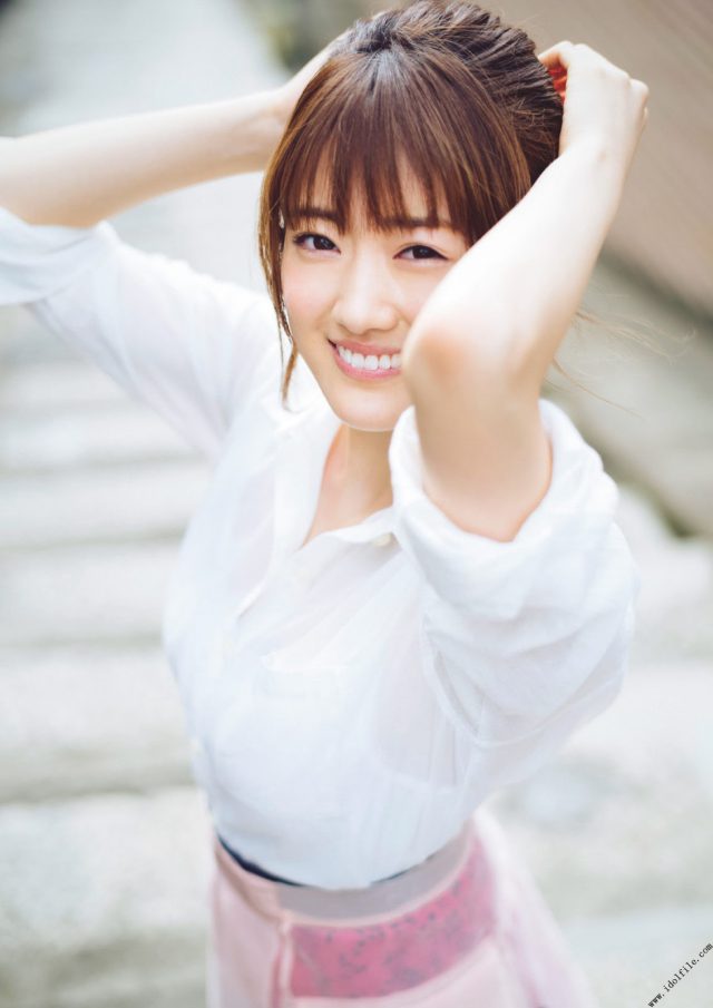 【乃木坂46 １期生の秘密兵器！】乃木坂46・樋口日奈(19)の週刊誌グラビア画像