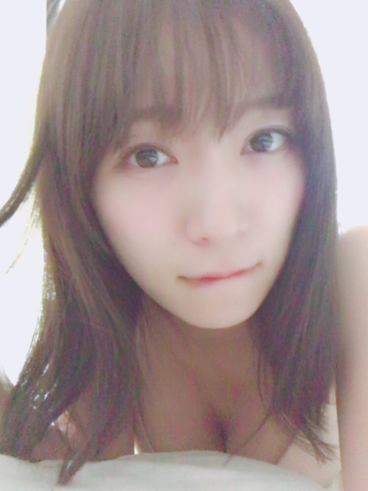 【Dカップ】女優・階戸瑠李(29)の自撮り&オフショット水着画像 Part５