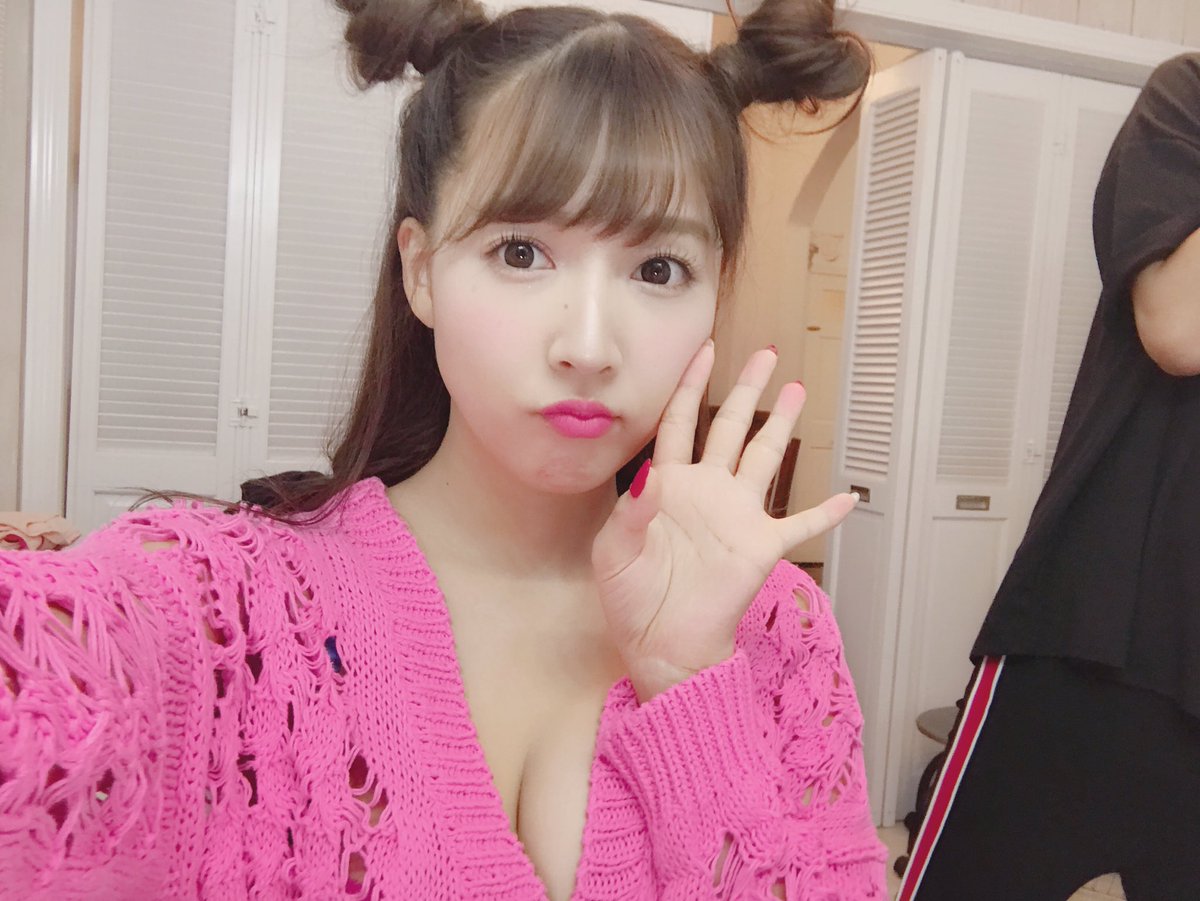 【Fカップ】AV女優・三上悠亜(24)の自撮り&オフショット水着画像 Part１０