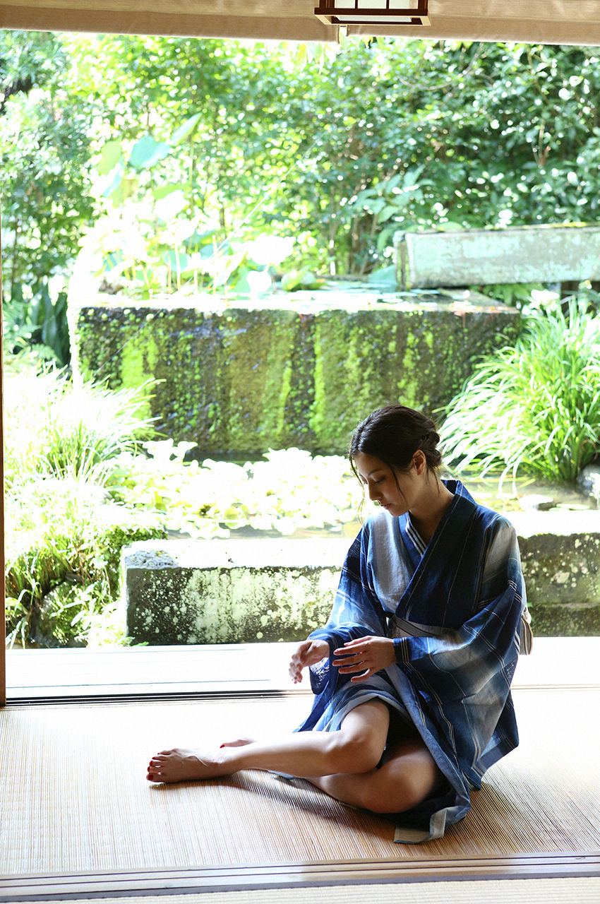 【一緒に入浴したい】モデル・杉本有美(28)のセミヌード画像まとめ