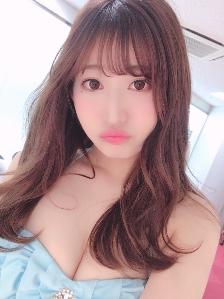 【Fカップ】グラビアアイドル・月城まゆ(23)の自撮り&オフショット水着画像 Part９