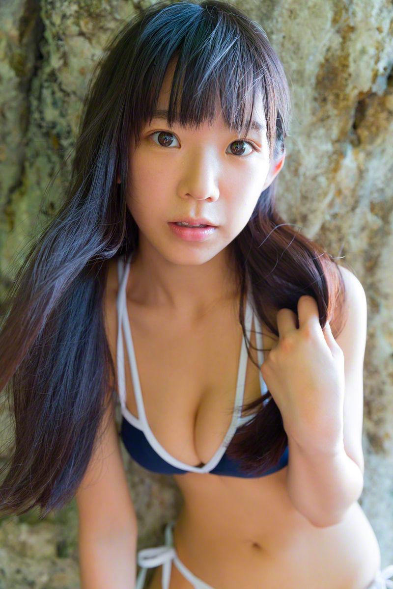 【海に行きたい】グラビアアイドル・長澤茉里奈(22)の水着画像まとめ