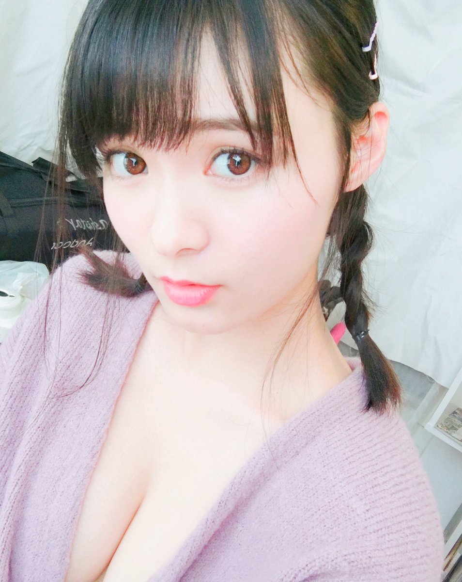 【Hカップ】グラビアアイドル・星名美津紀(22)の自撮り&オフショット水着画像 Part７