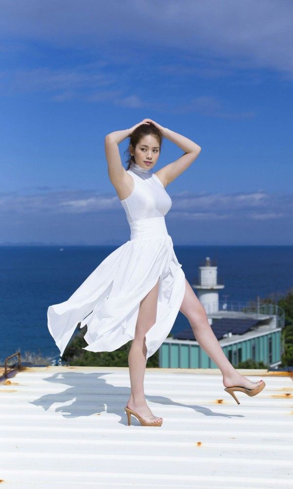 【豊満ボディ】モデル・筧美和子(24)の下着画像まとめ