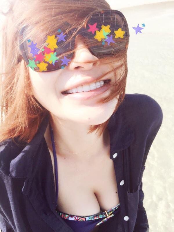 【Iカップ】グラビアアイドル・手島優(36)の自撮り&オフショット画像 Part１