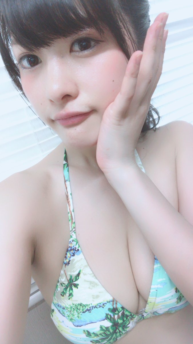 【Gカップ】元仮面女子・神谷えりな(26)の自撮り水着画像 Part１４