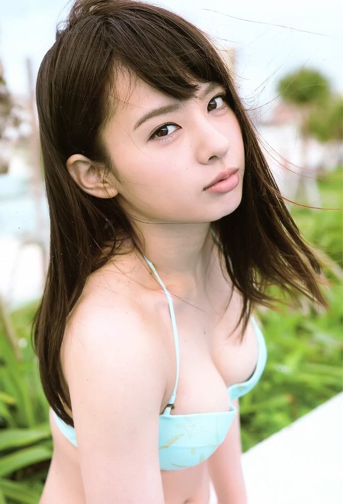 【推定Dカップ】元NMB48・山田菜々(26)の水着画像まとめ