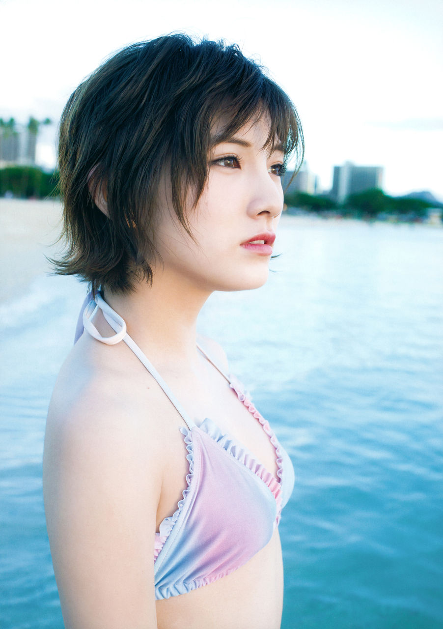 【スレンダーボディ】AKB48・岡田奈々(21)の水着画像まとめ