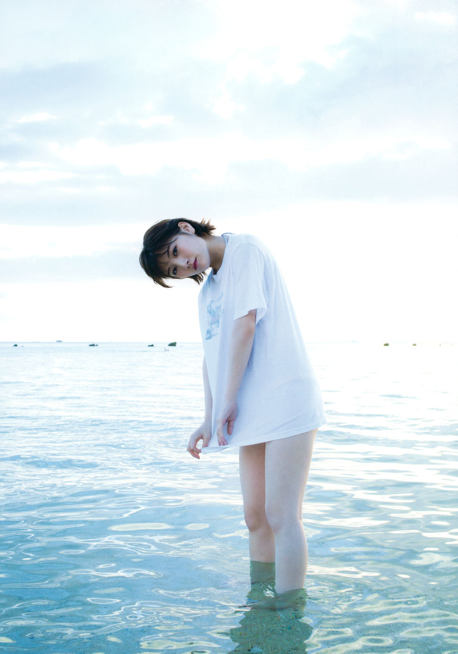 【スレンダーボディ】AKB48・岡田奈々(21)の水着画像まとめ