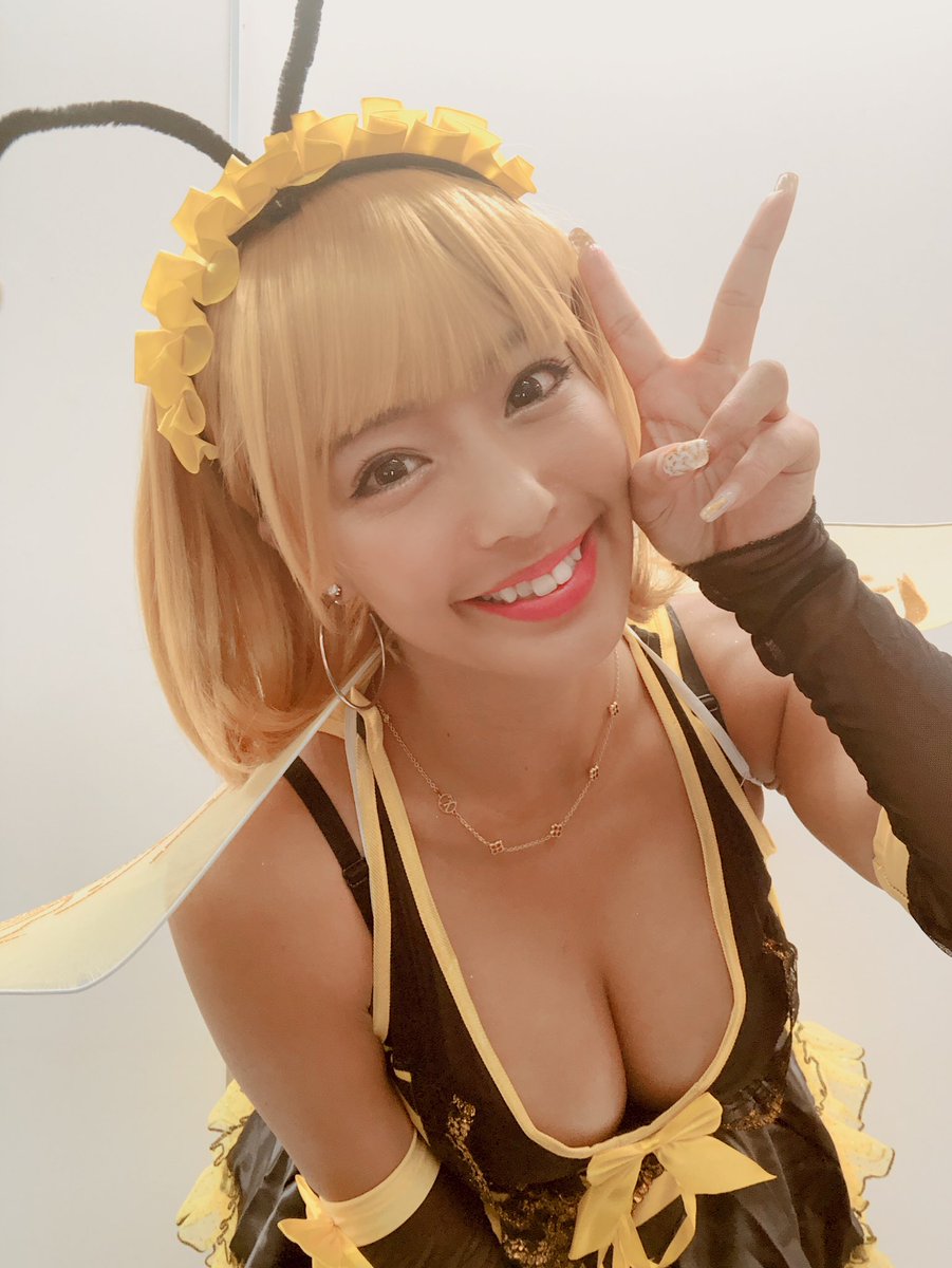 【Gカップ】グラビアアイドル・橋本梨菜(25)の自撮り&オフショット水着画像 Part１６
