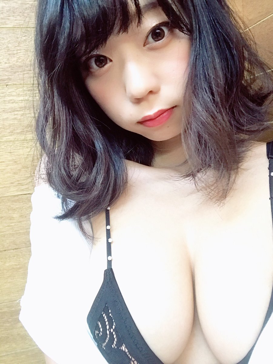 【Iカップ】グラビアアイドル・青山ひかる(25)の自撮り&オフショット水着画像 Part１８