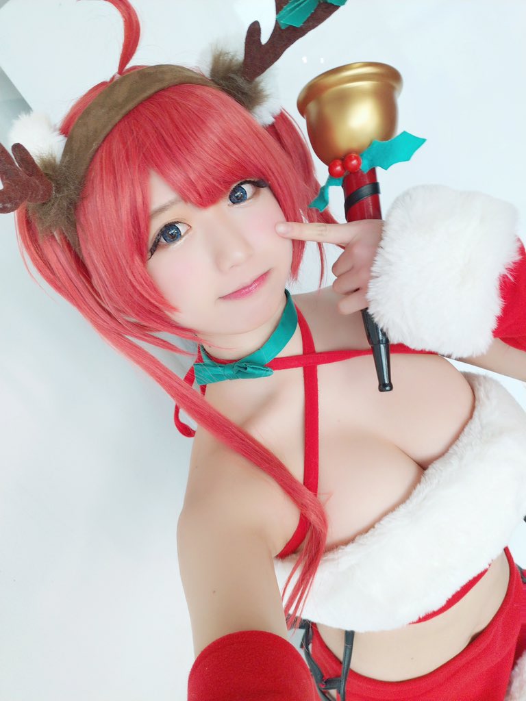 【巨乳】コスプレイヤー・Yami(20)の自撮り&オフショットコスプレ水着画像 Part５