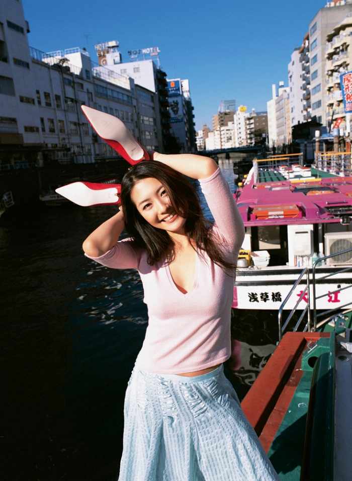 【一緒に旅行したい】女優・矢吹春奈(34)の水着画像まとめ